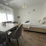 New Beachapartman Konukevi
