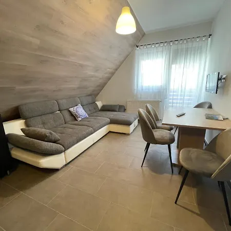 New Beachapartman Gæstehus Siófok