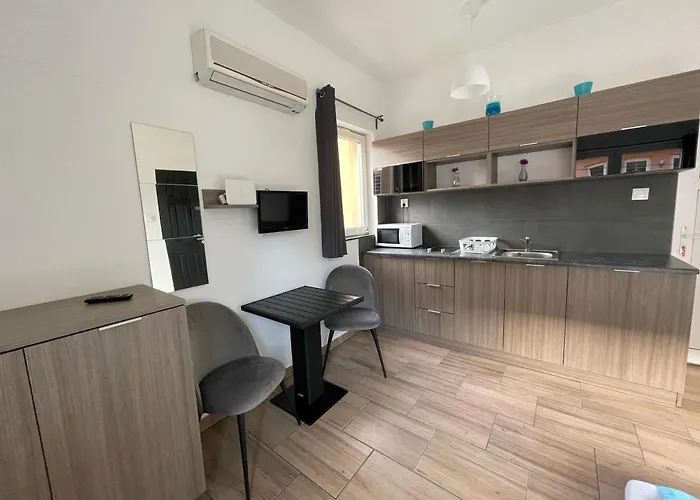 New Beachapartman 게스트하우스 3*